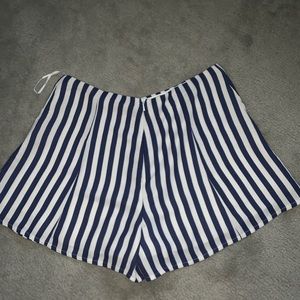 Blue and white stripped short shorts